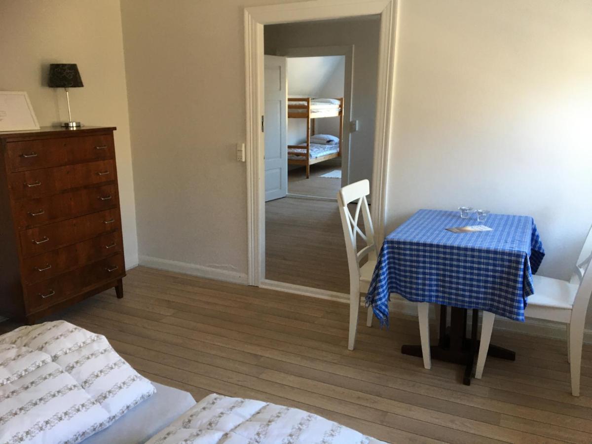 פאבורג Korinth Kro Hostel מראה חיצוני תמונה