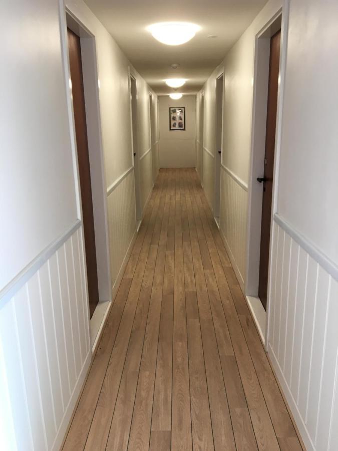 פאבורג Korinth Kro Hostel מראה חיצוני תמונה
