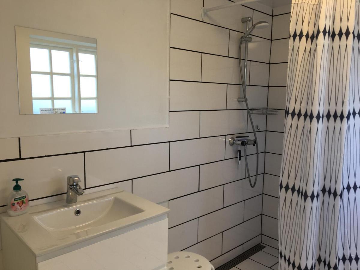 פאבורג Korinth Kro Hostel מראה חיצוני תמונה